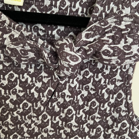 Women’s Maeve Pattern Sleeveless Top with Knot - Size Medium - Picture 2 of 7